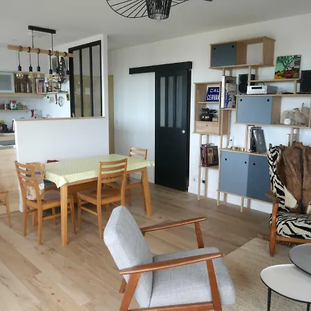 Guest house Roc'h Avel - Front De Mer, Vue Sur Et Jardin Ensoleille Sans Vis A Vis 3*